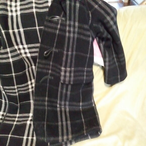 Men's Burberry Nova Check Duffle Coat Size 48 - Picture 7 of 7